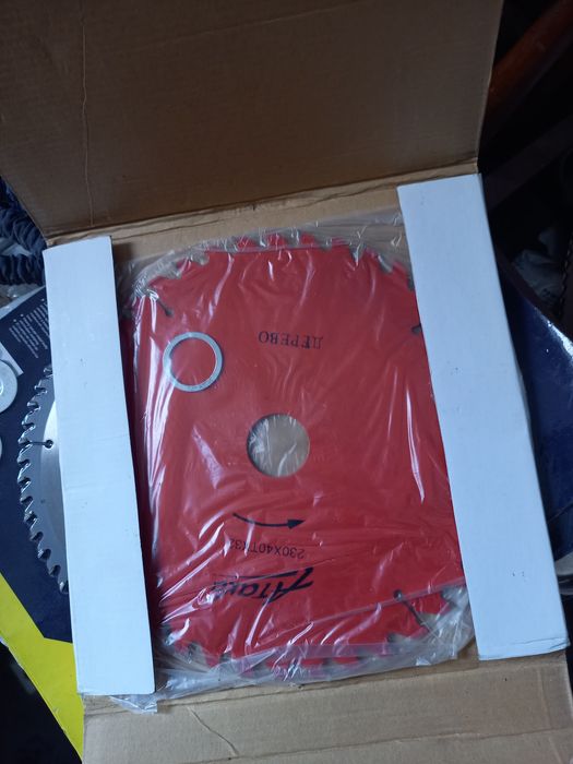 Диски отрезные по дереву