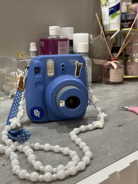 Instax mini 9 2023 году покупала