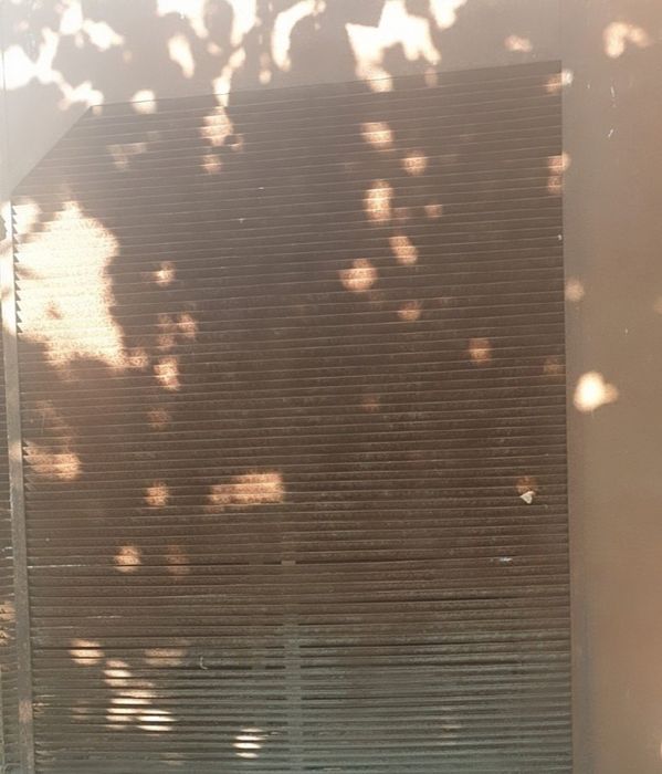 Vând poată din fier