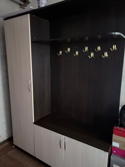 Продам прихожку.