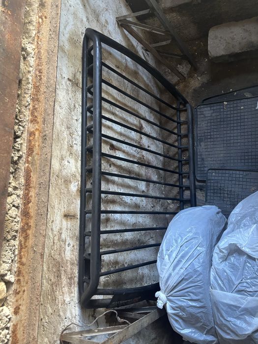 Багажник на авто