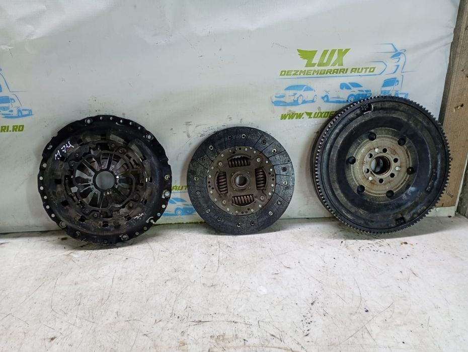 Kit ambreiaj volanta cu masa dubla Audi A4 B7 (2004 - 2008) (2.0 tdi)