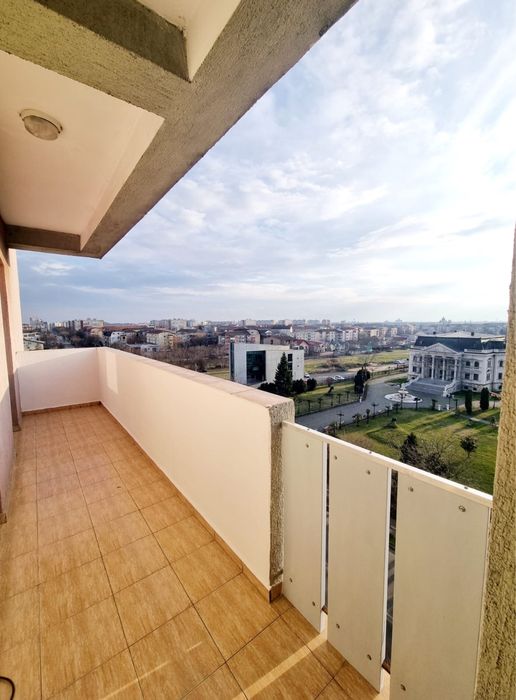 Vand apartament 2 camere 77mp  calea Torontalului