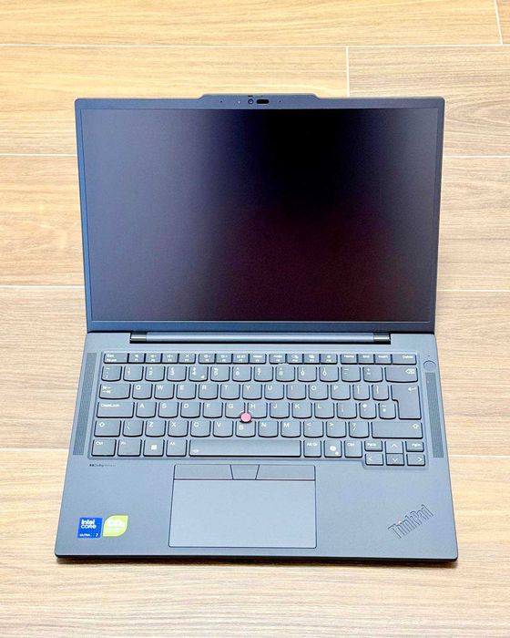НОВ / Lenovo ThinkPad T14s Gen 6 / Core Ultra 7 258V / 32GB DDR5 / 512GB SSD / 14″ FHD+/Гаранция-12м