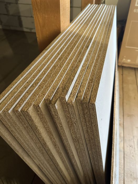 Placă PAL brut  1200/1000