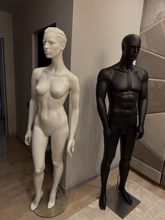 Manechine  fata si baiat