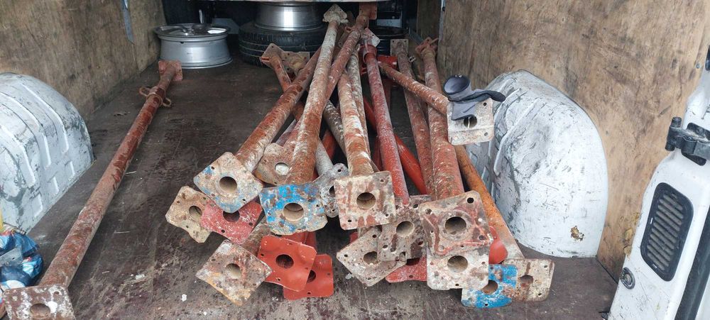 Продавам хюнебеци  дължина  4метра.