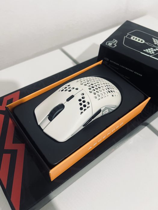 Glorius model o ajazz ak820