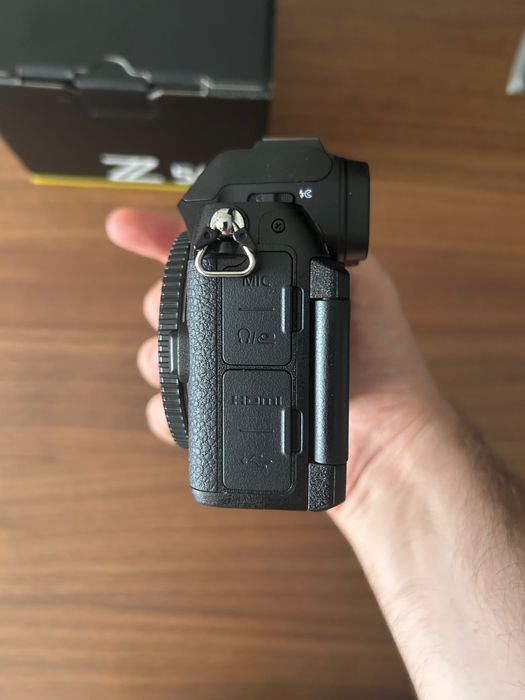 Nikon Z50 II - 657 кадъра, гаранция, отлично състояние
