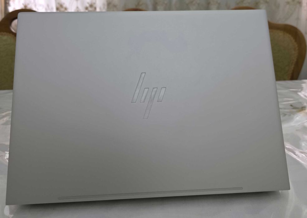 HP ENVY 16 | i7-13700H | RTX 4060 | 32GB | 2TB | IDEAL