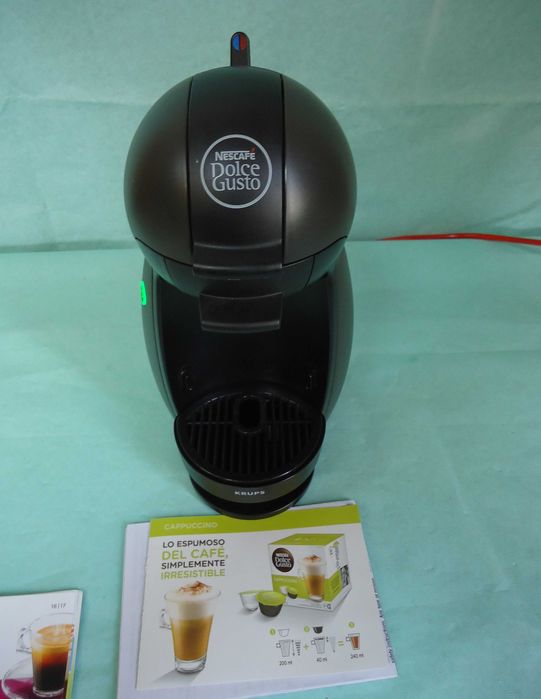 Кафемашина с гаранция 1 година NESCAFÉ® Dolce Gusto Krups Piccolo.Black