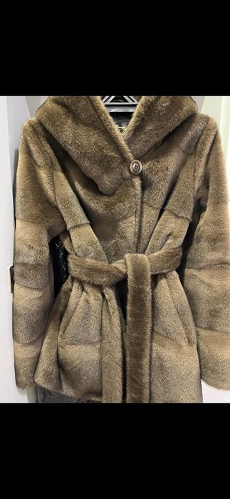 Продам Шубу Норка искусственная