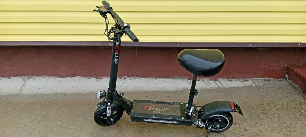 Продам электросамокат selup