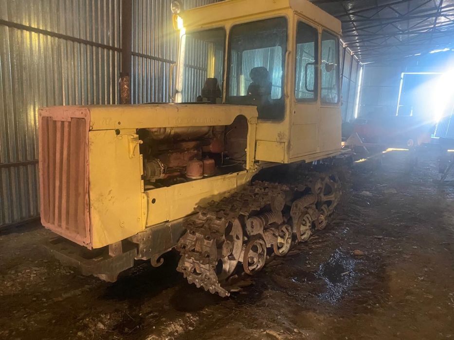 Трактор ДТ75