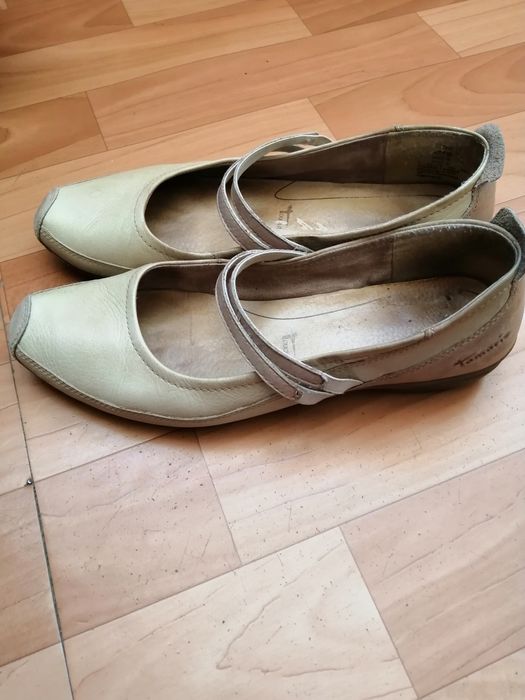 Туфли женские продаю