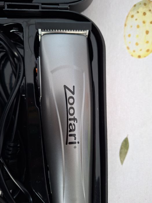 Aparat professional  de tuns.