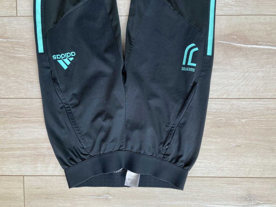 Adidas Juventus Адидас Ювентус мъжко долнище долница размер XS