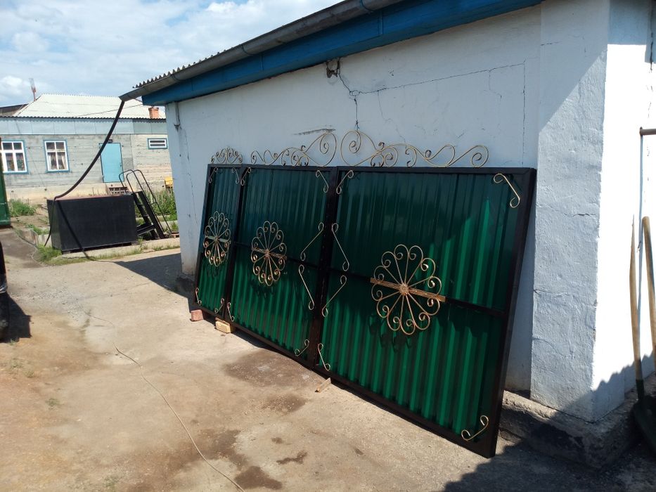 Ворота Распашные, новые.