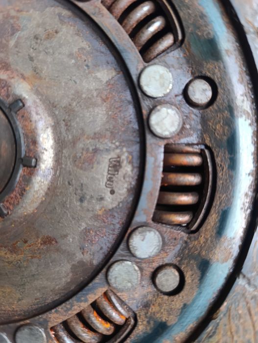 Демпферен маховик за Фиат Крома, Опел Зафира / Croma, Zafira