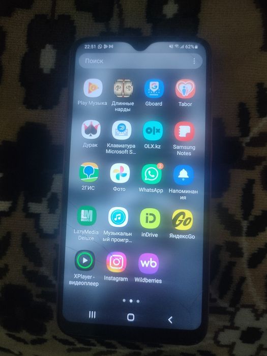 Samsung a10 продам