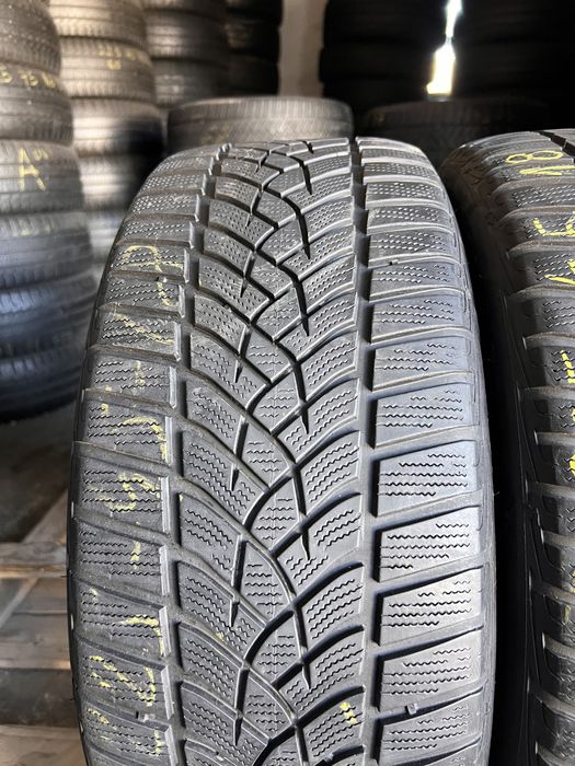 2 anvelope iarna 225/45/18 , GoodYear , RunFlat , 5.7 mm