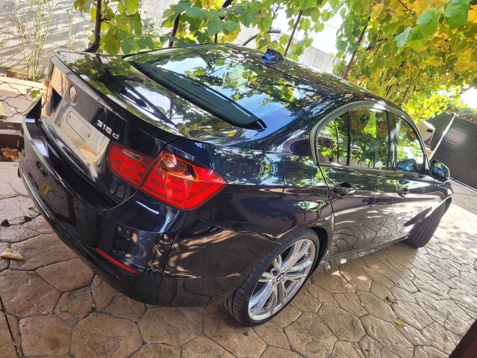 bmw 318d sport f30