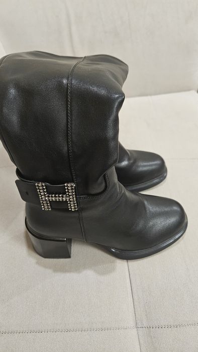 Дамски   ботуши.