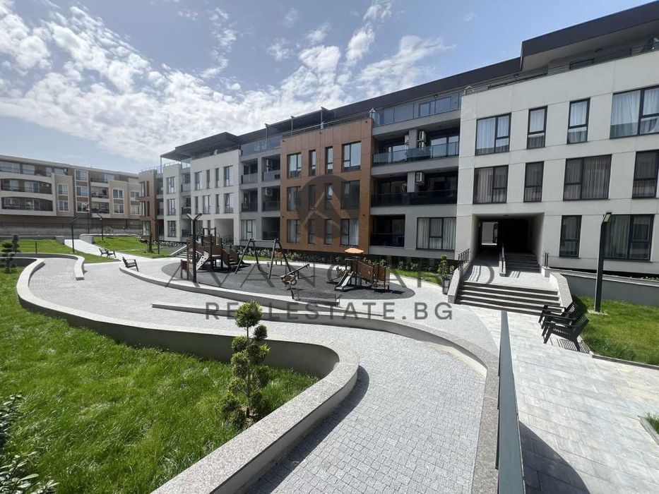 Продава се Тристаен апартамент в Пловдив, Кючук Париж - 96 кв.м за 2396 €/кв.м - Снимка #13