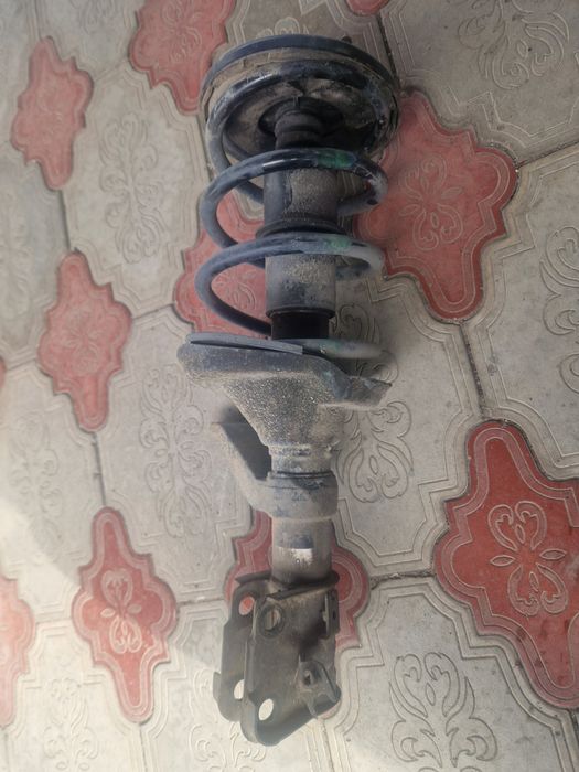 Продам амортизатор