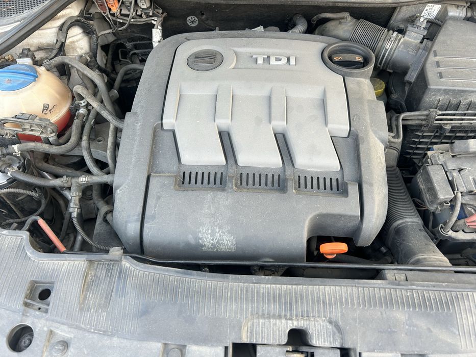 Ușă stânga față Seat ibiza 2012