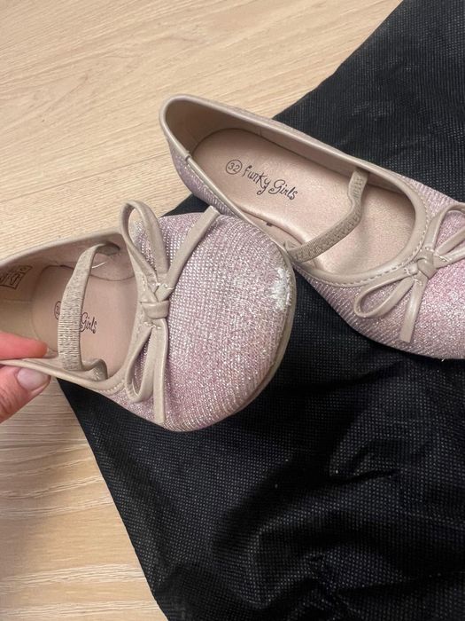 Обувки тип пантофи