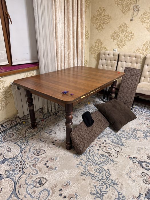 Стол Гостиный 1м на 1,5