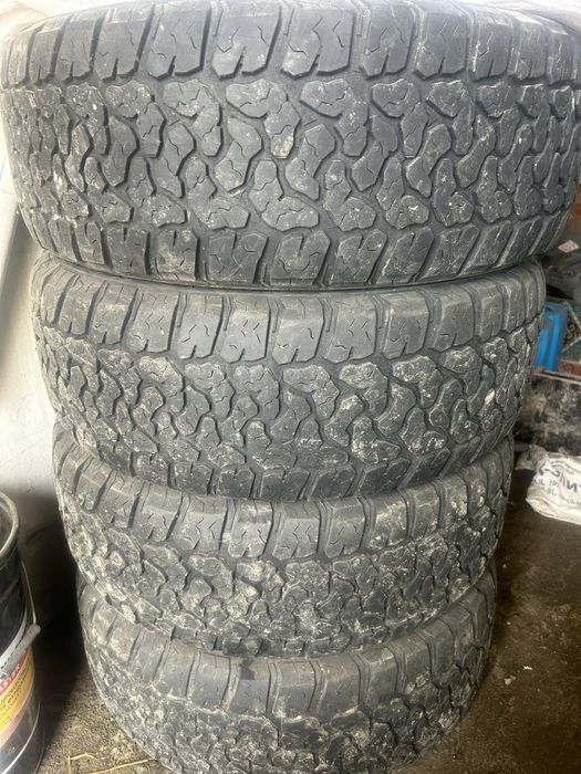 Резина грезевые 265/70/16