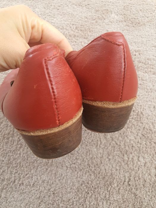 Скарпини за народни/характерни танци