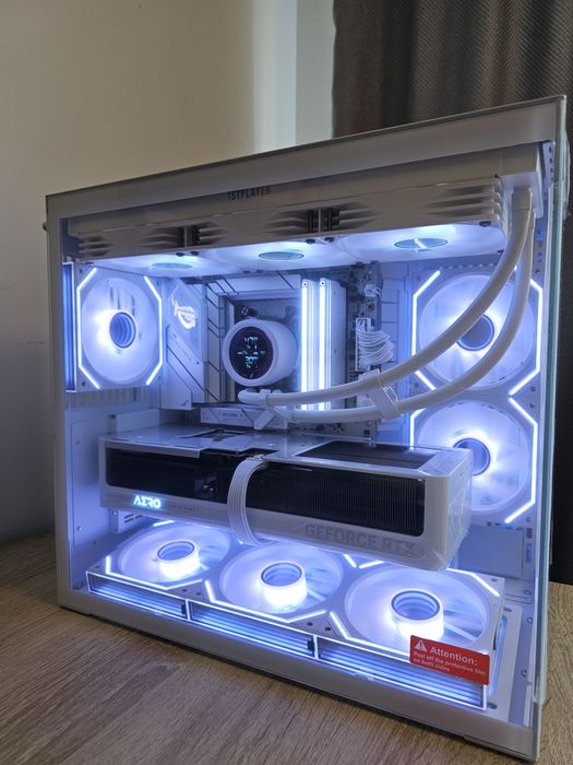 Pc Gaming-Ryzen 7 9800X3D-Rtx 5070Ti-32 Gb Ddr5-Ssd 2Tb-NOU