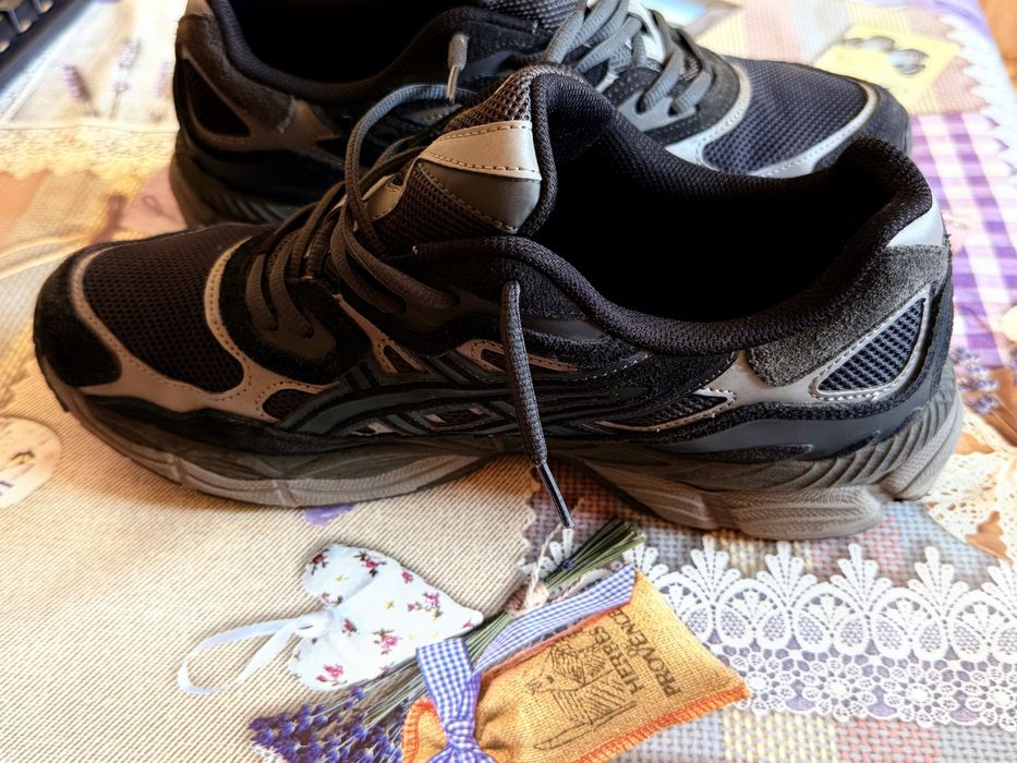 ASICS GEL-NYC във като нови 45 номер