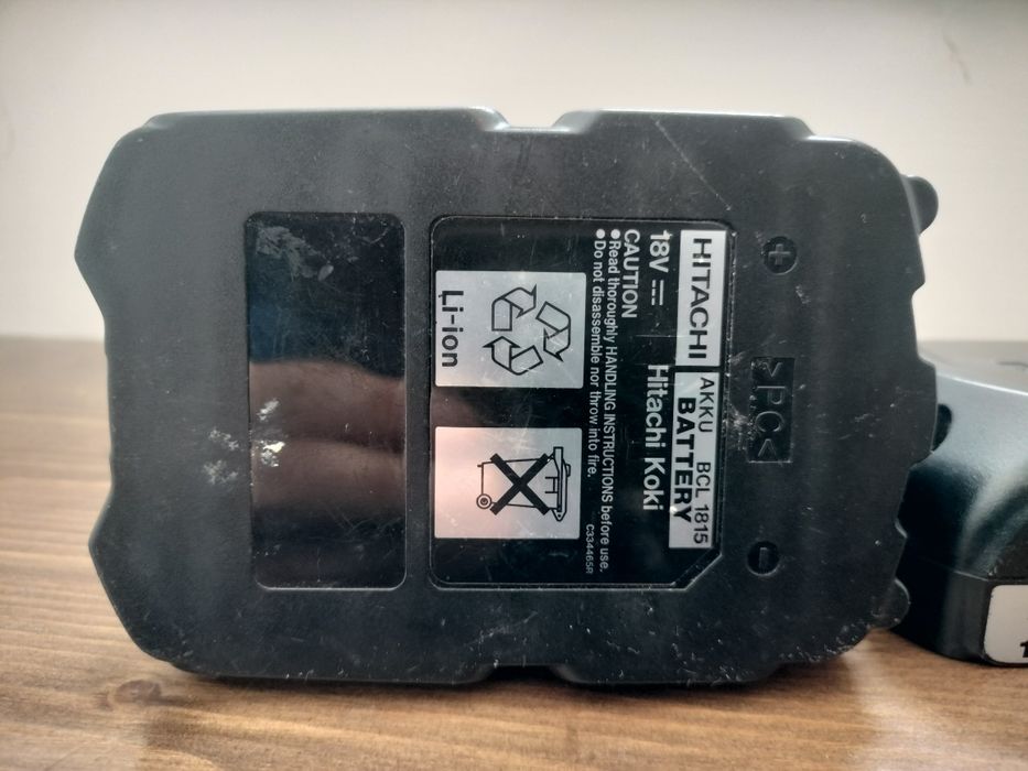 Acumulatori Hitachi 18 volți