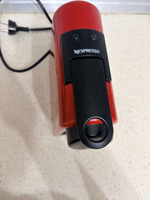 Продам кофемашину Nespresso