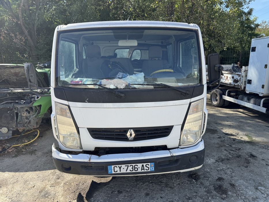 Renault Maxity 7 locuri - an fab 2008 - 2.5 diesel - 3.5 tone - bena basculabila electric
