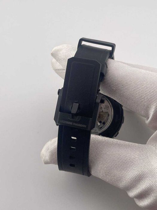 Часы Ulysse Nardin Diver Chronograph