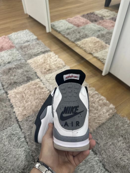 Air Jordan 4 "White Cement"