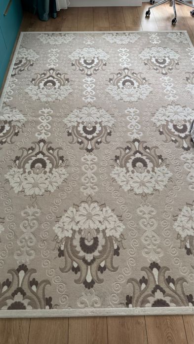 Продам ковер 190х250