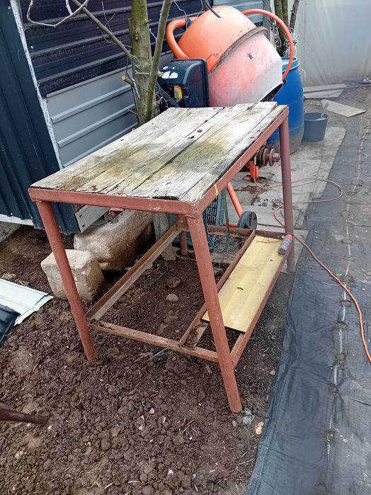 Masa din cornier,fara placa