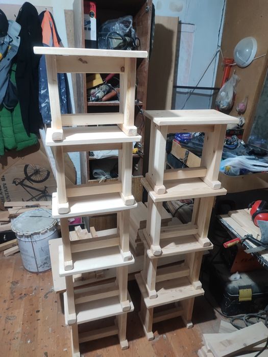 Табуретки маленькие дерево