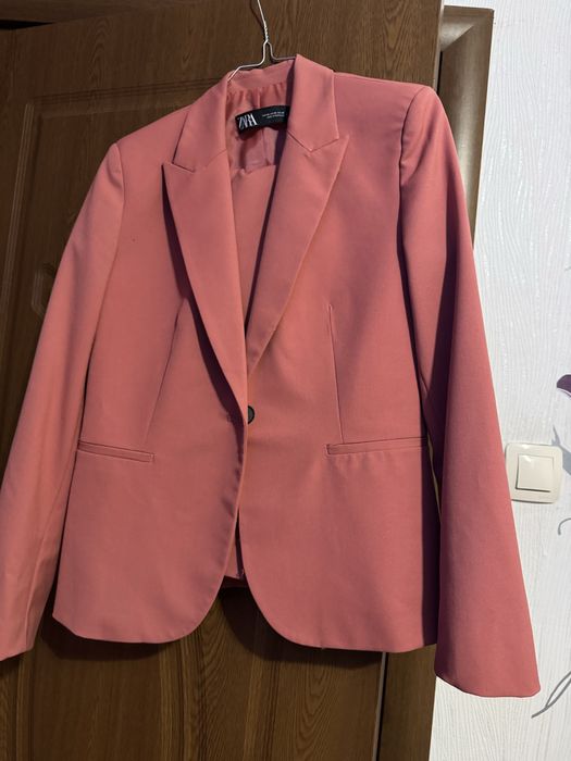 Костюм с панталон