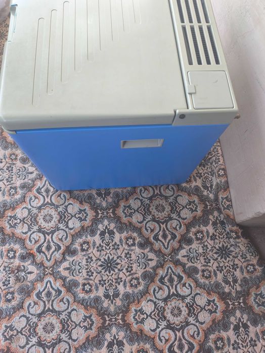 Хладилна кутия 40л