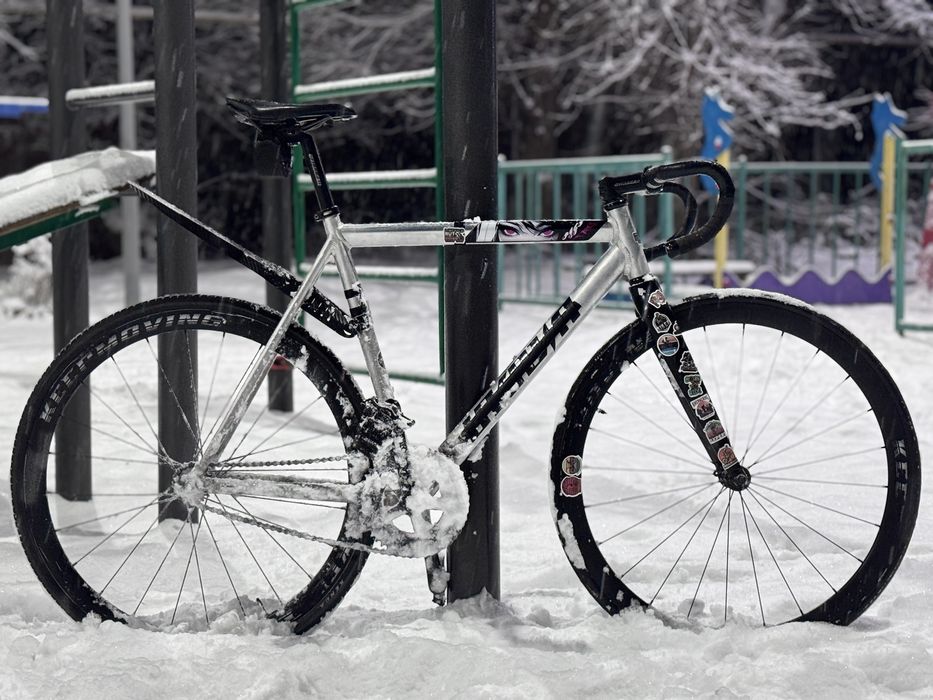 Фикс почти новая