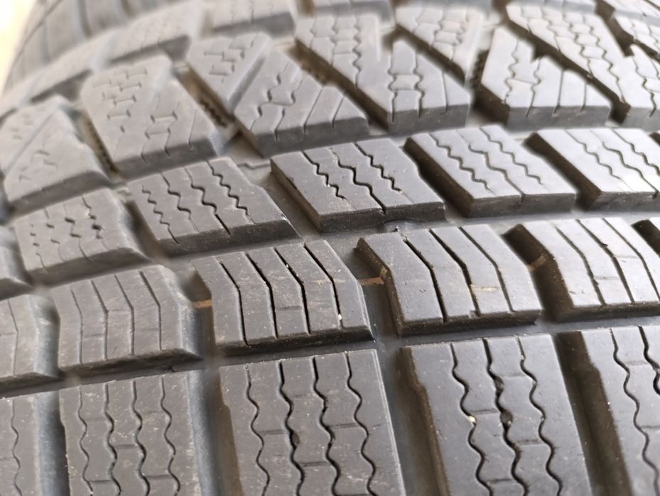 Зимни гуми Kumho 215/55/18