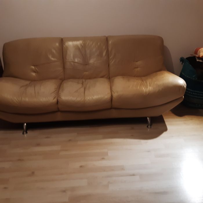 Canapea piele naturala crem