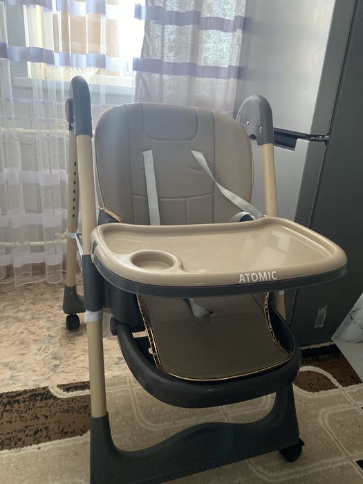 Продам стульчик для кормления